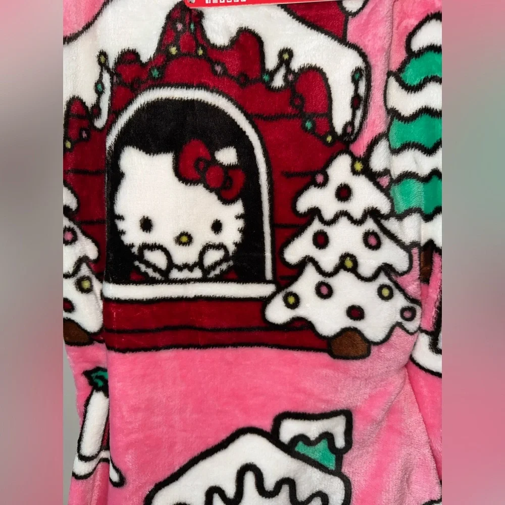 Hello Kitty Christmas Blanket🩷